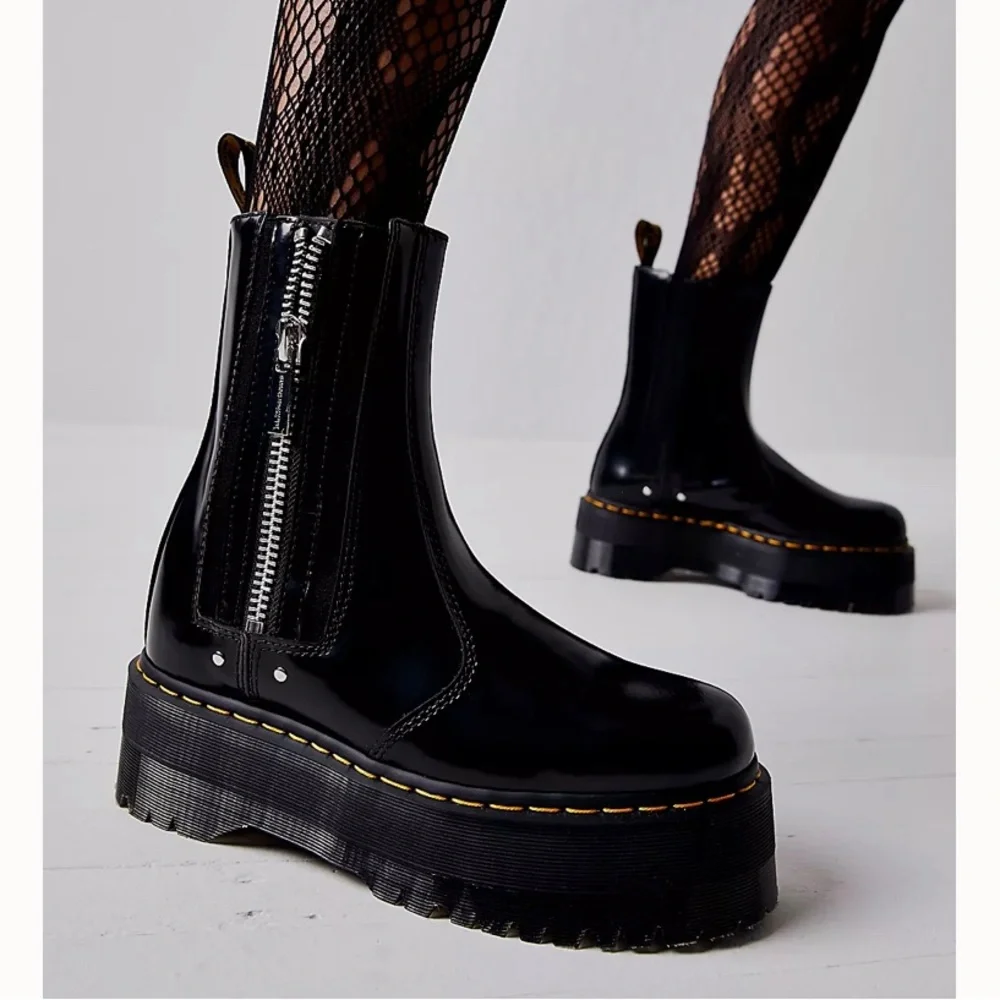 New Dr Martens 2976 Max Platform  Boots - Picture 9 of 10
